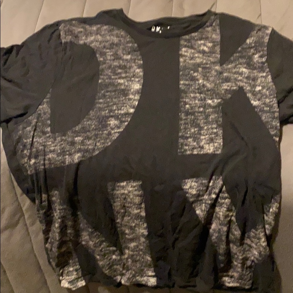 DKNY tshirt